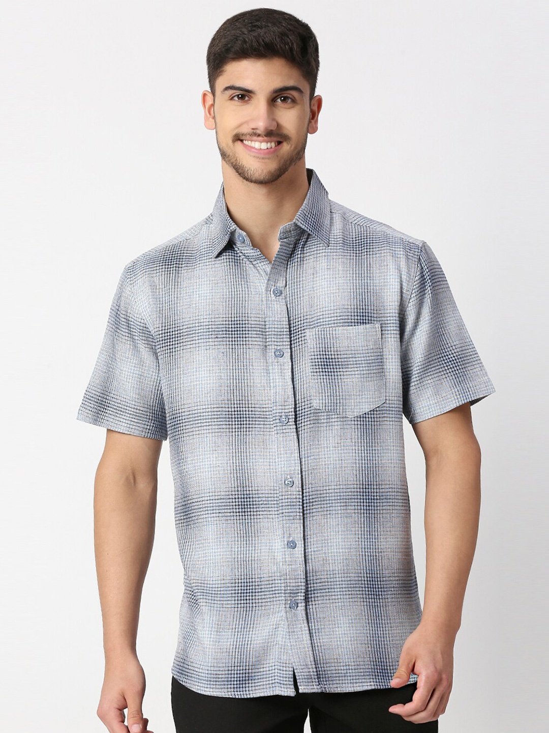 

MOD ECRU Men Grey & Blue Checked Cotton Casual Shirt