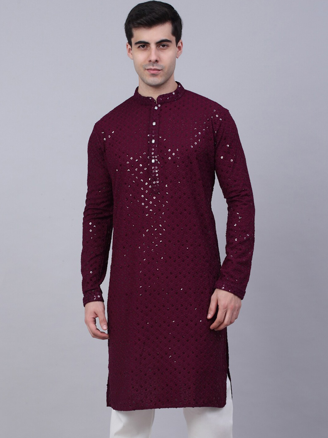 

Jompers Men Ethnic Motifs Mirror Work Cotton Kurta, Maroon