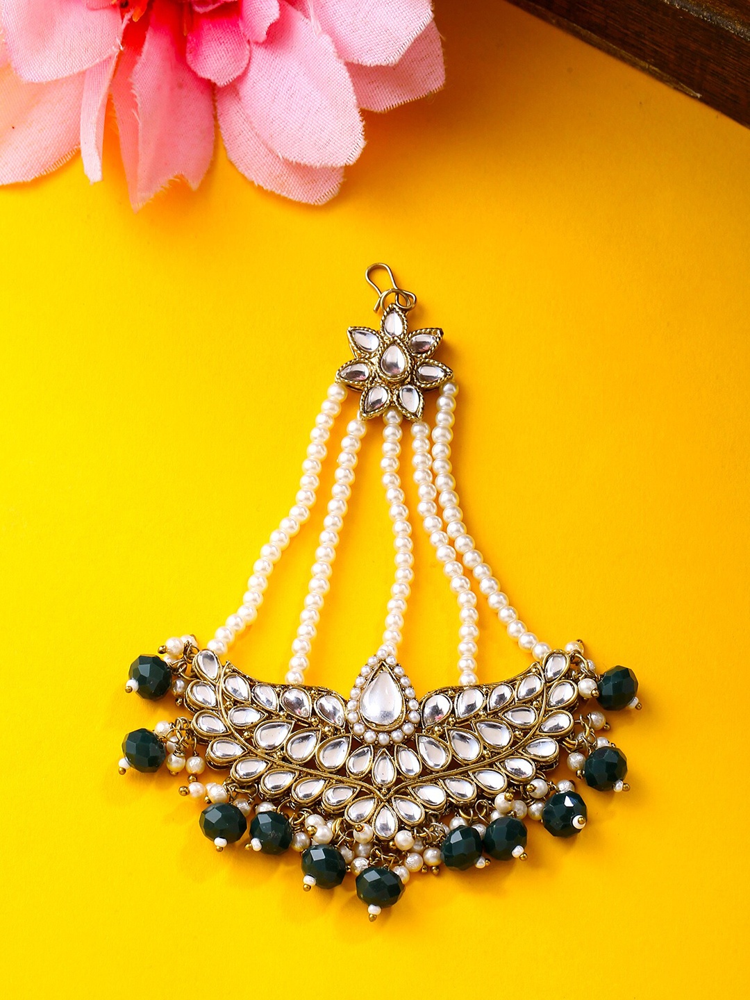 

Yellow Chimes Gold-Plated Green & White Kundan-Studded Maang Tikka