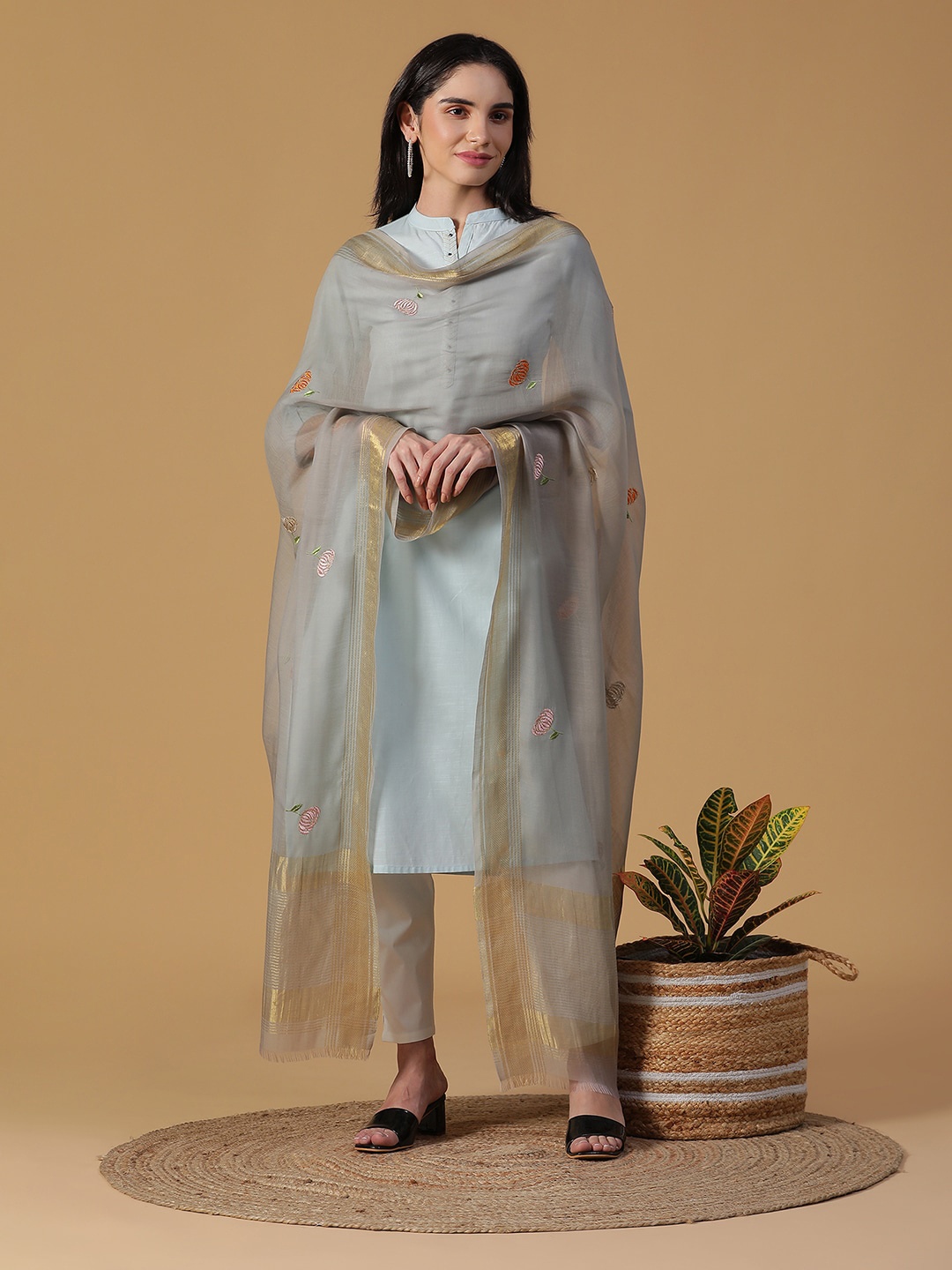 

SHINGORA Grey & Orange Ethnic Motifs Embroidered Dupatta with Zari