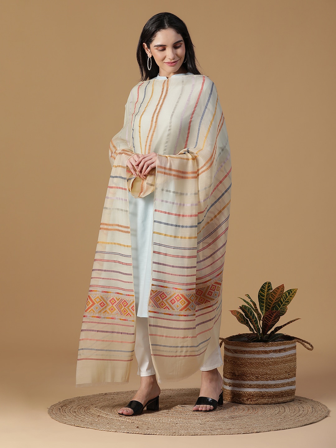 

SHINGORA Cream-Coloured & Red Striped Dupatta