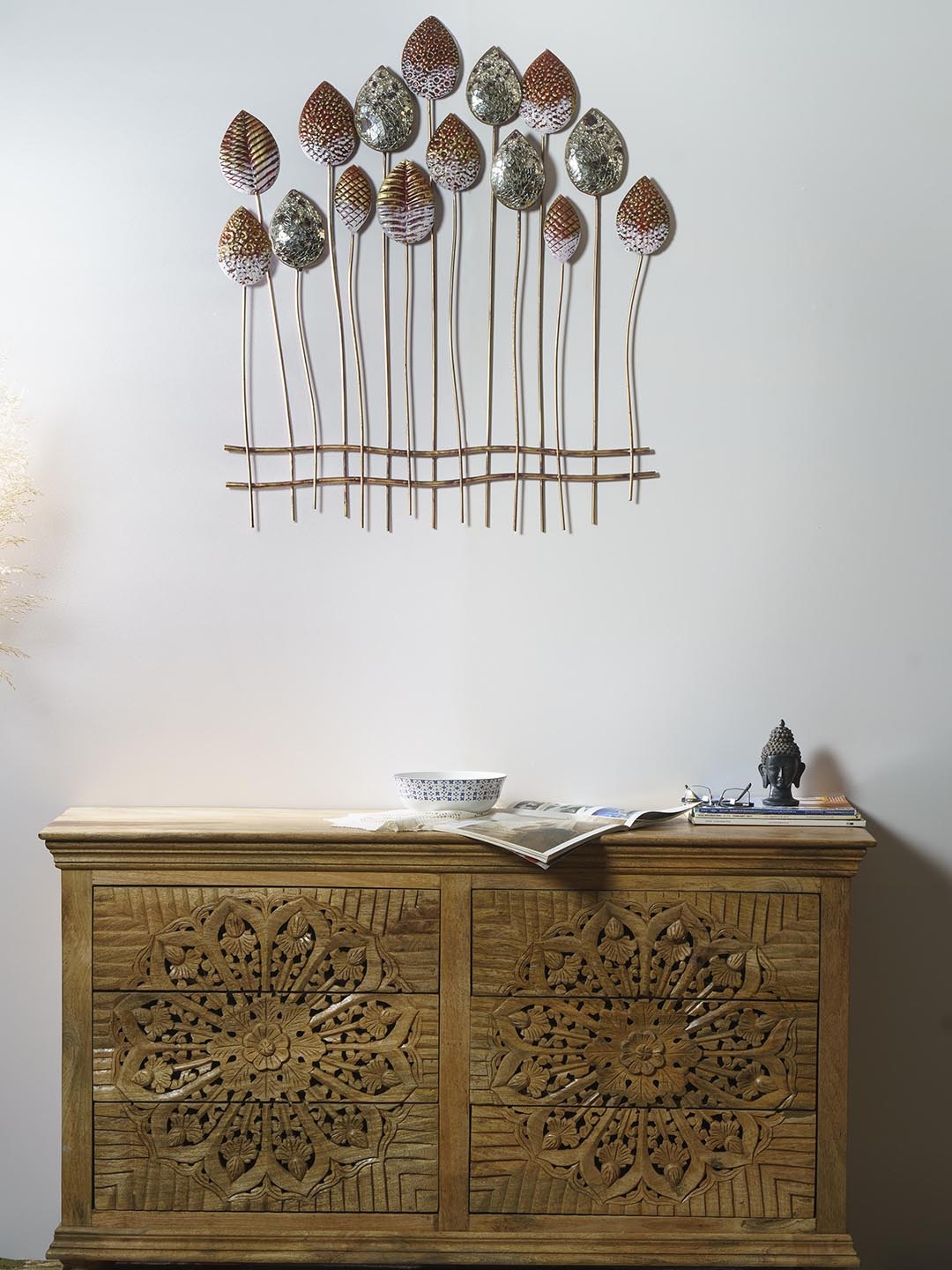 

vedas W-Naja Gold-Toned & Red Leaf Shaped Metal Wall Decor