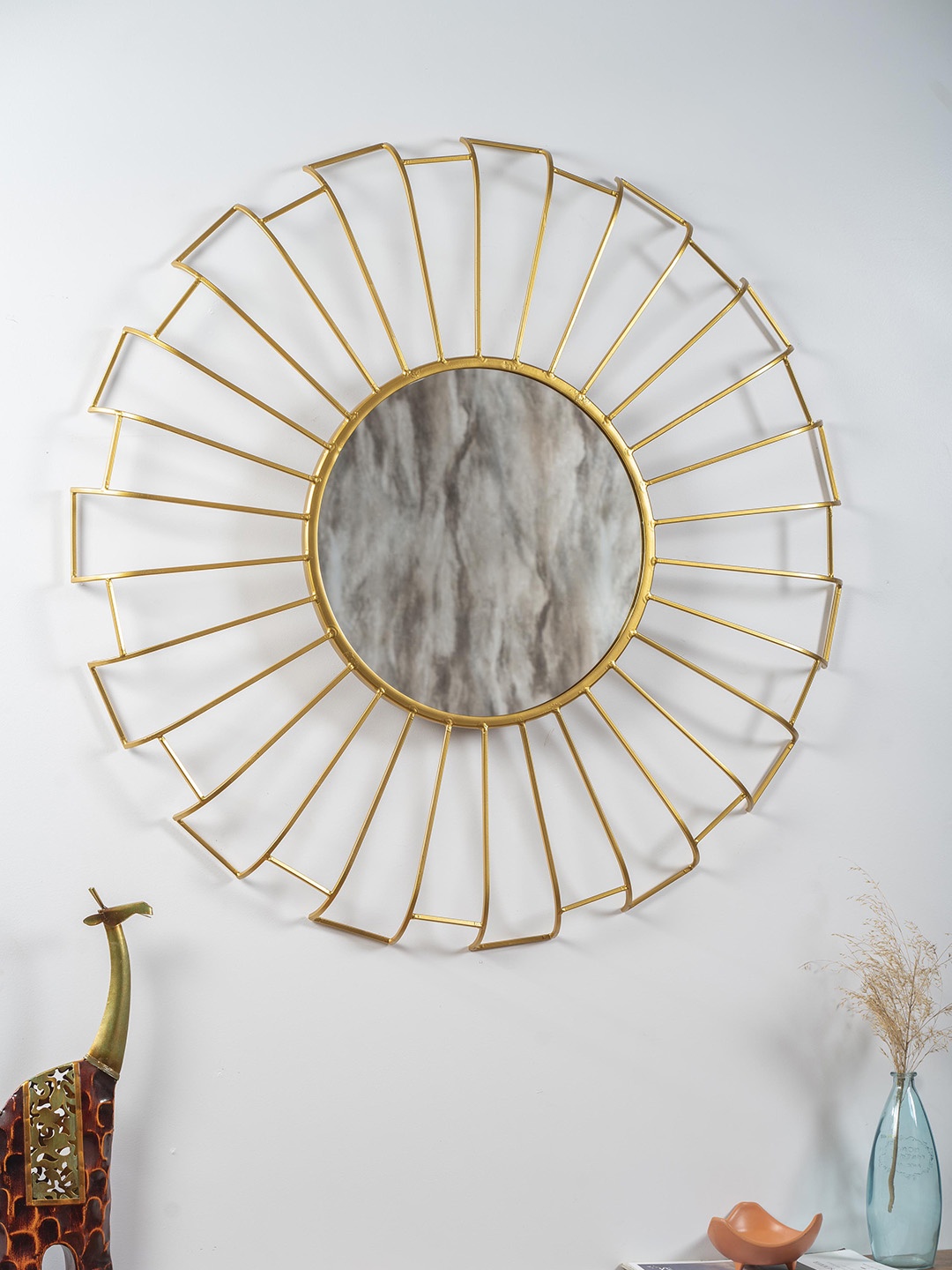 

vedas M-Iren Gold-Toned Round Wall Mirror Decor