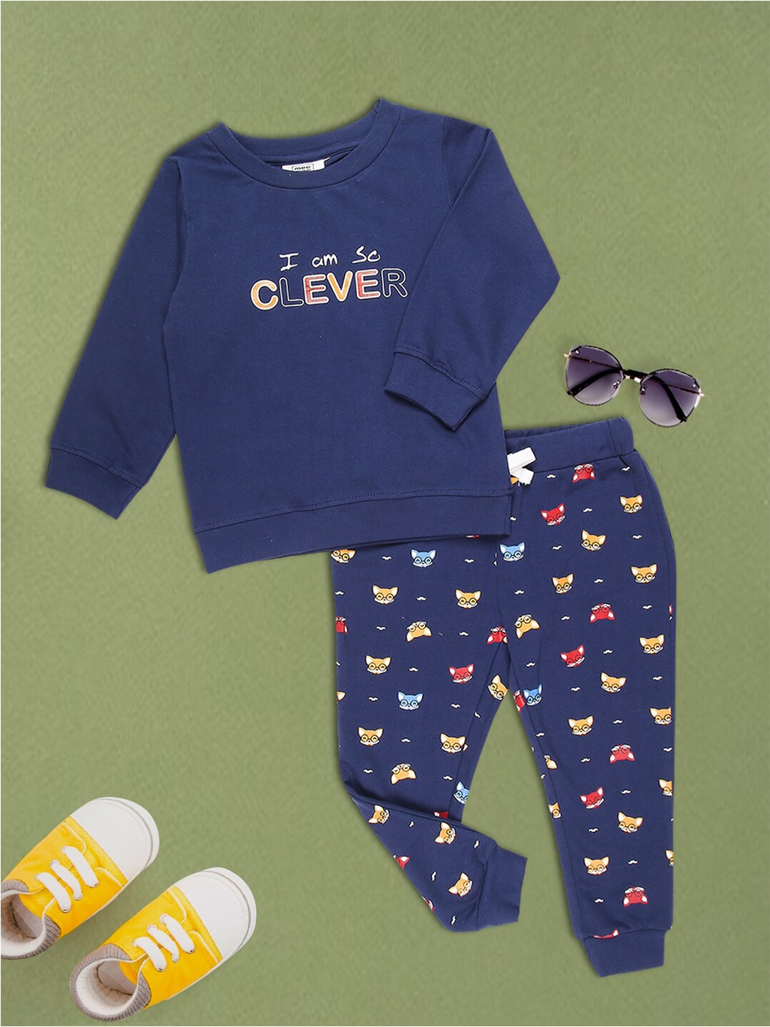 

MeeMee Boys Navy Blue & Red Printed T-shirt with Pyjamas