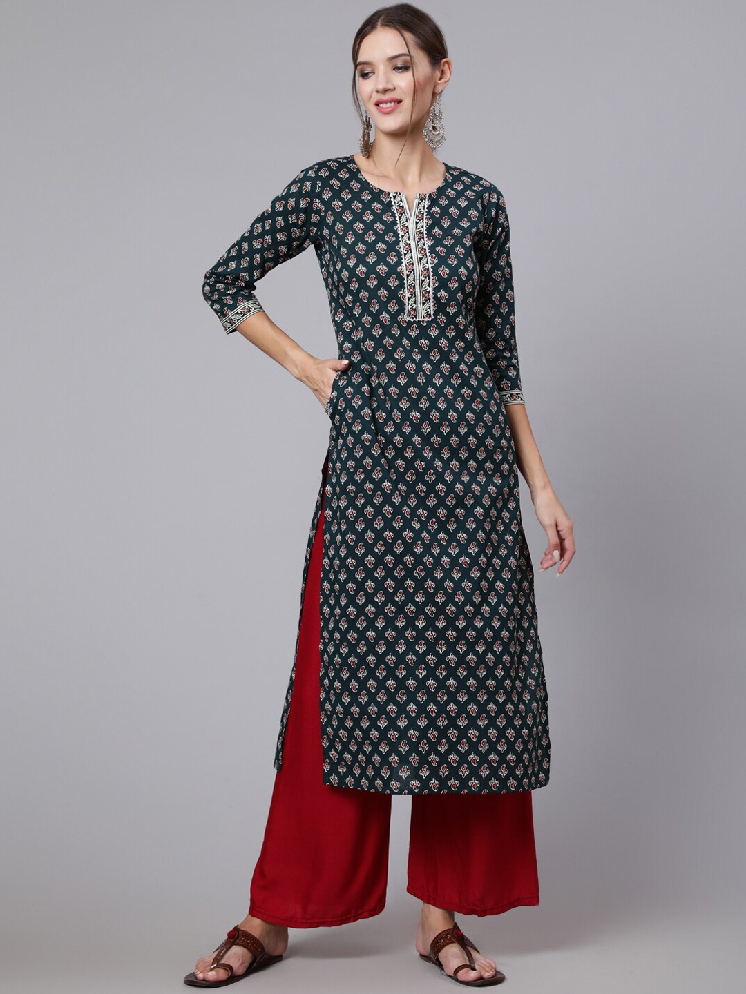 

Nayo Notched Neck Ethnic Motifs Printed Cotton Kurta, Green