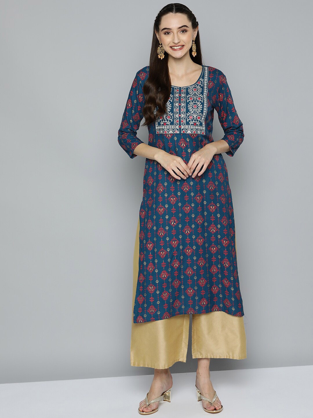 

MAAND Ethnic Motifs Printed Thread Work Kurta, Navy blue