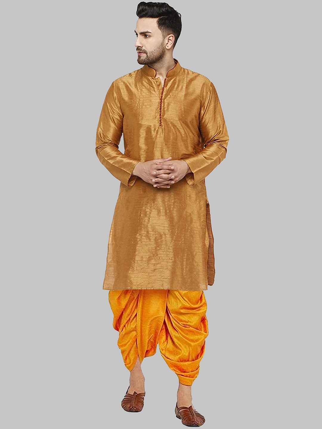 

ROYAL KURTA Men Bronze-Toned Kurta with Dhoti Pants