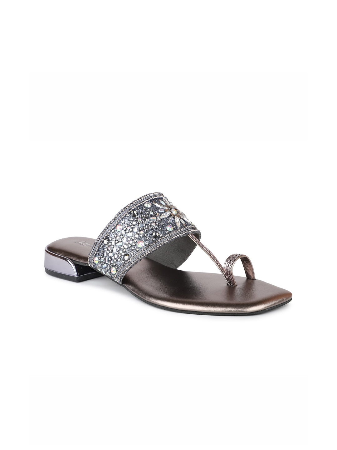 

Inc 5 Women Gunmetal-Toned Embellished Ethnic One Toe Flats, Metallic