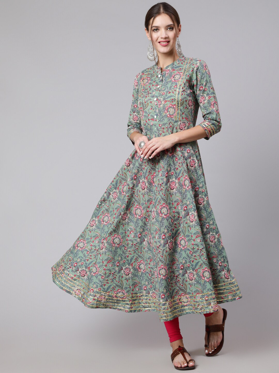 

GLAM ROOTS Women Green Floral Printed Thread Work Anarkali Kurta