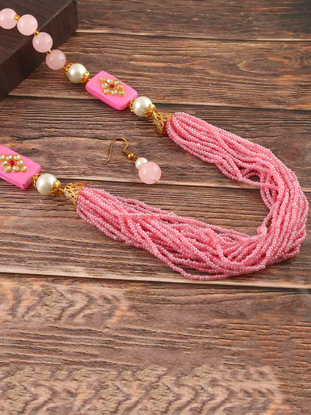 

Jewar Mandi Gold-Plated Multi Strands White Beads Studded Jewellery Set