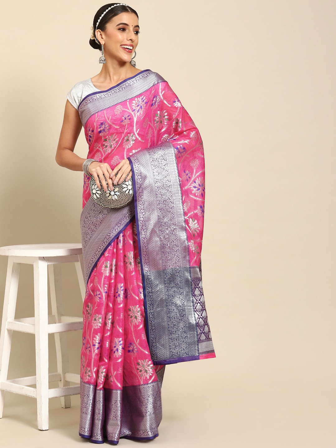 

Silk Land Floral Zari Art Silk Banarasi Saree, Pink