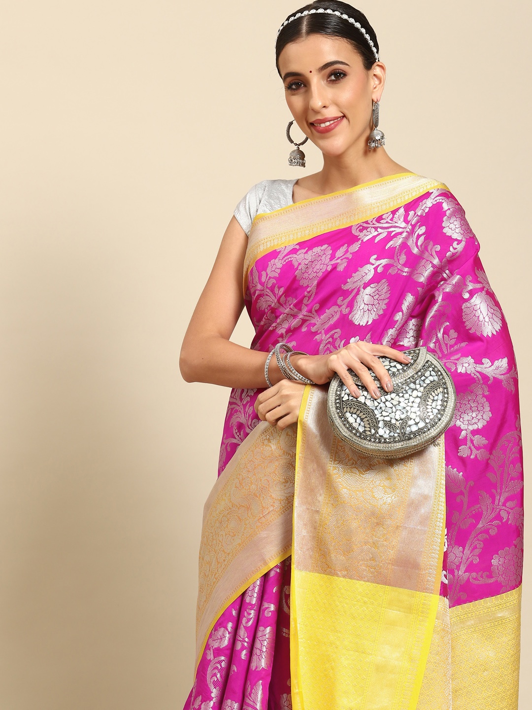 

Silk Land Floral Zari Art Silk Banarasi Saree, Pink