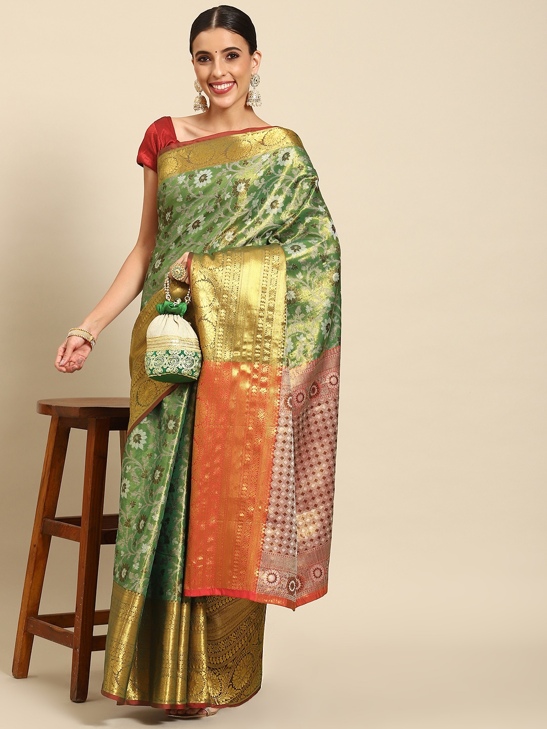 

Silk Land Floral Zari Art Silk Kanjeevaram Saree, Green