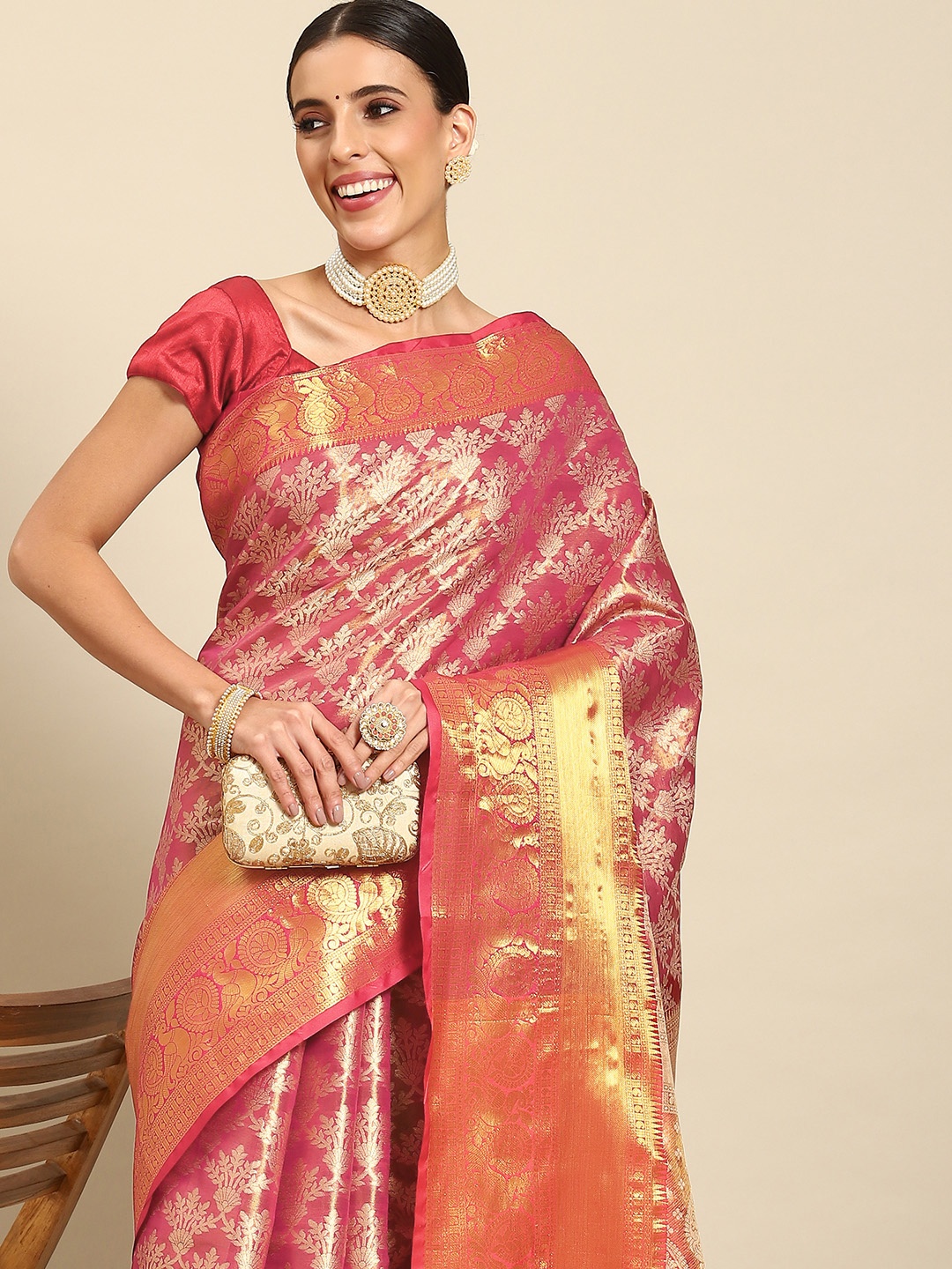 

Silk Land Floral Zari Art Silk Kanjeevaram Saree, Pink