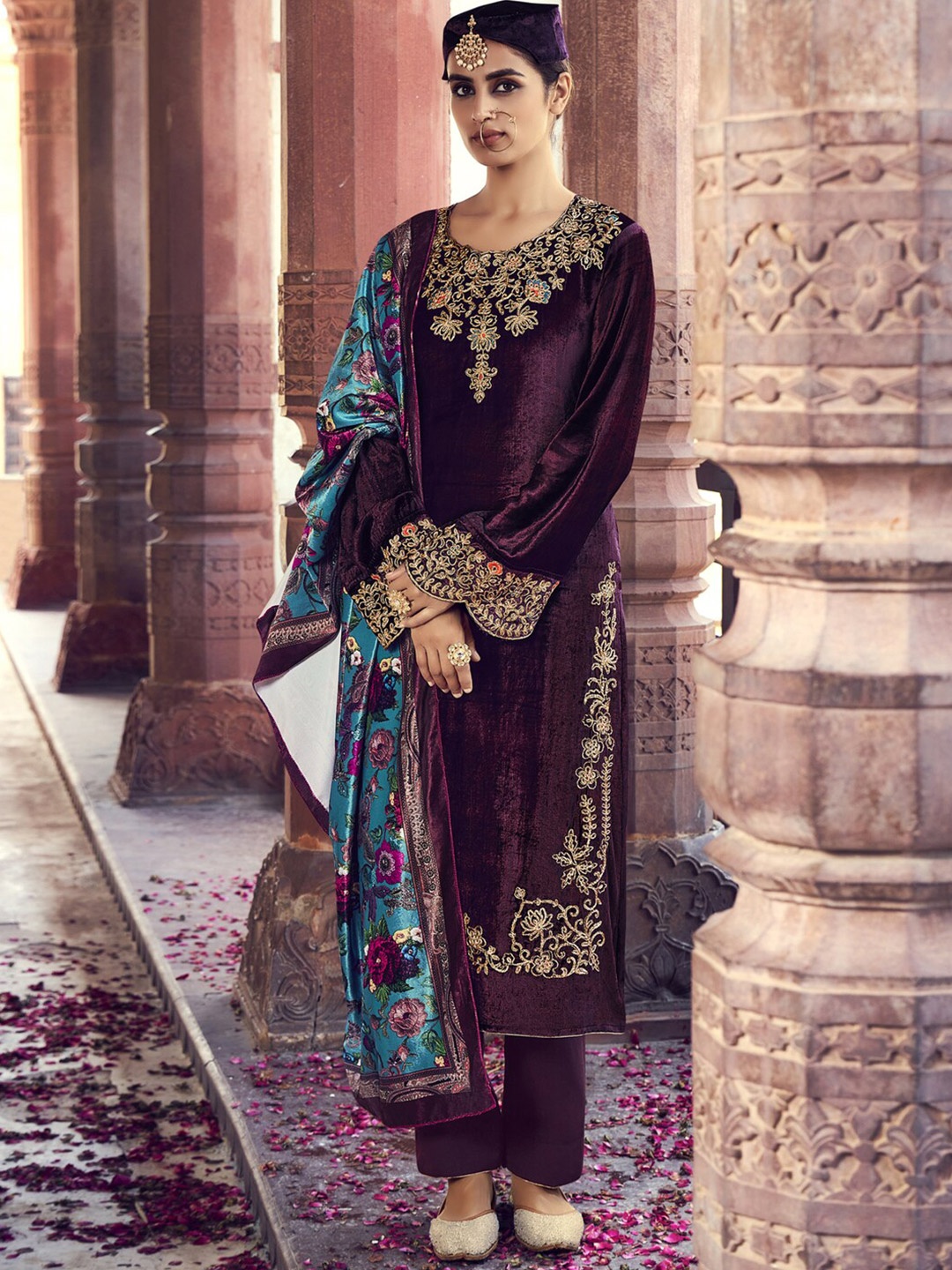 

Stylee LIFESTYLE Violet & Blue Embroidered Velvet Unstitched Dress Material
