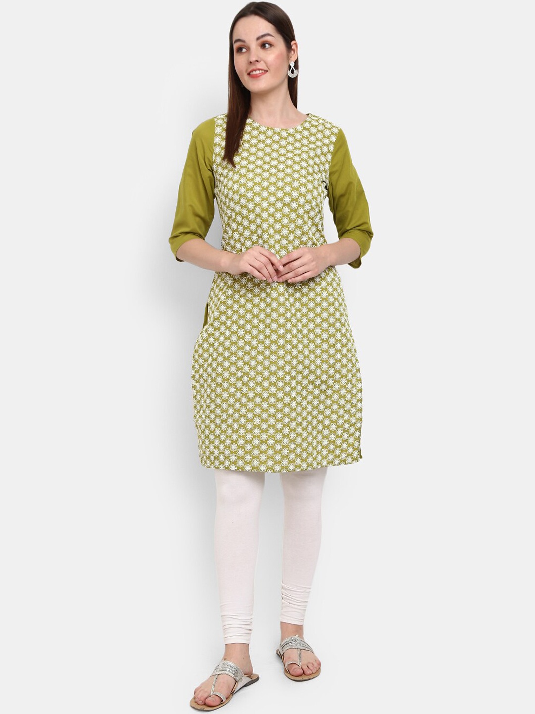 

V-Mart Women Green Floral Embroidered Thread Work Cotton Kurta