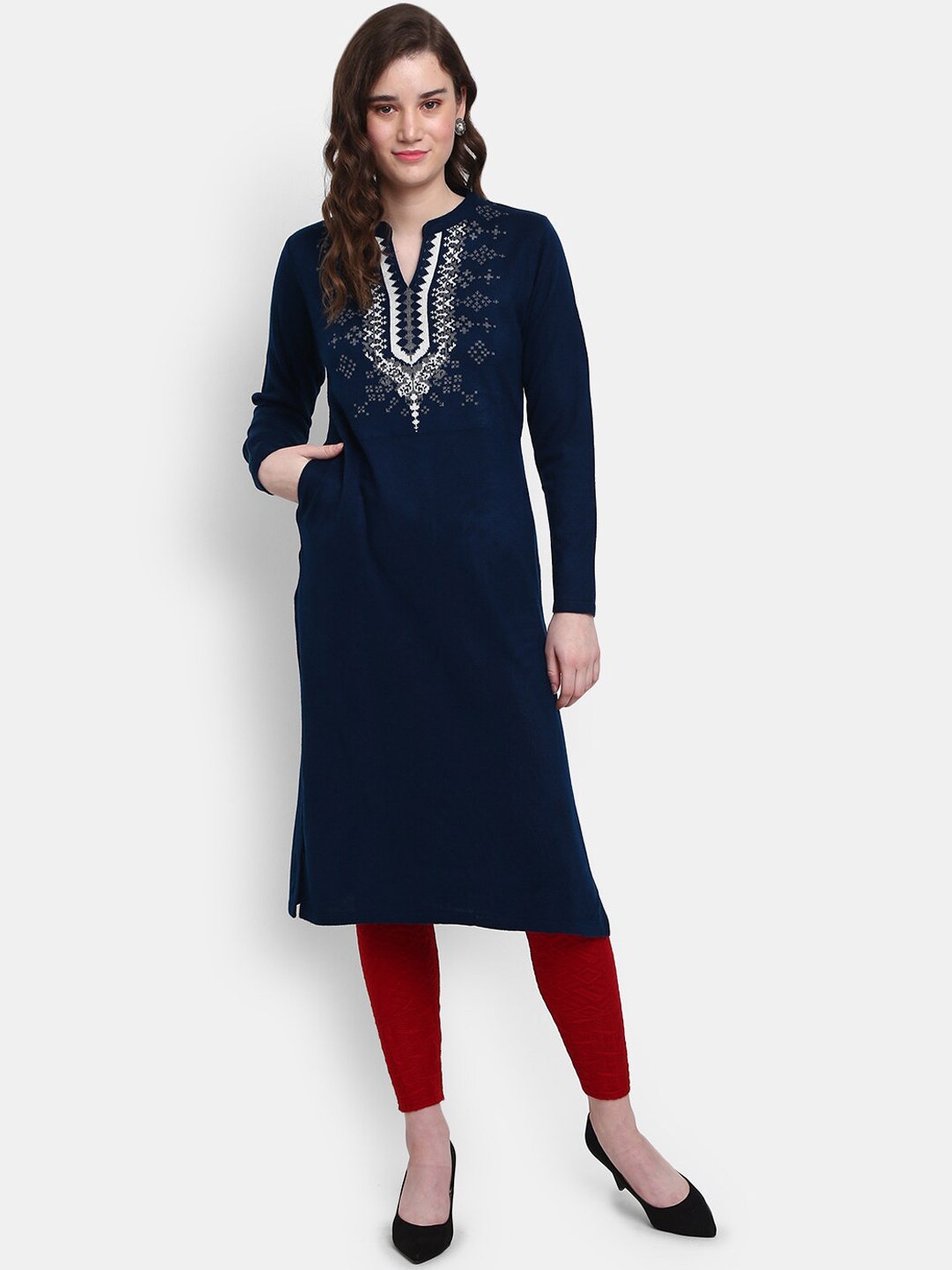 

V-Mart Women Navy Blue Ethnic Motifs Embroidered Cotton Kurta