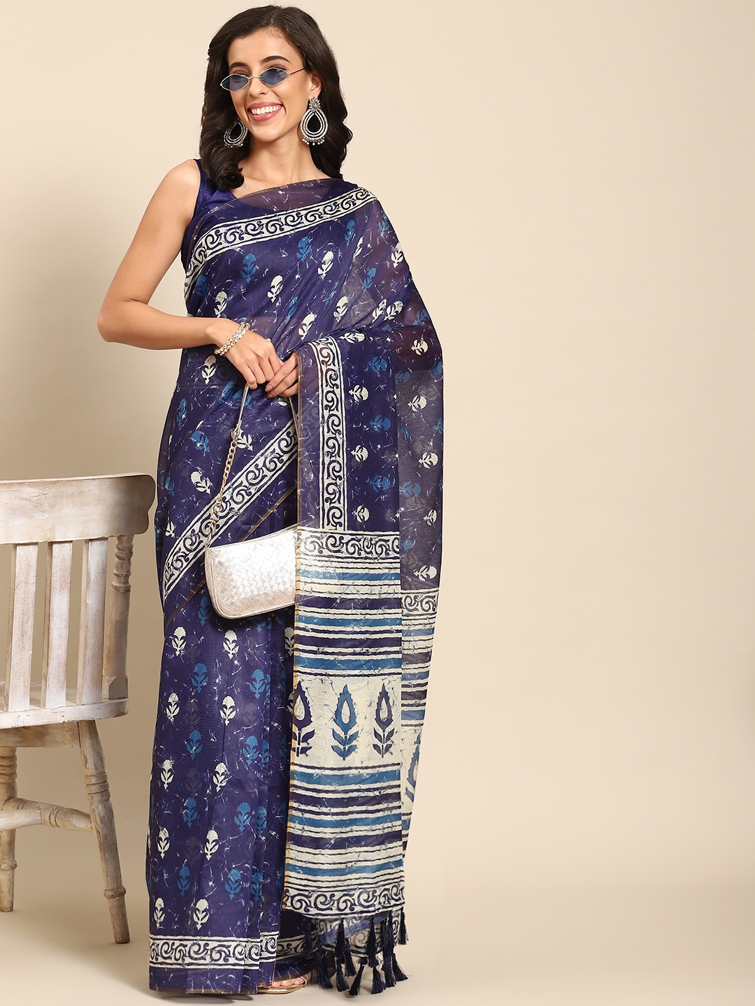 

Silk Land Dabu Block Print Indigo Digital Print Saree, Blue