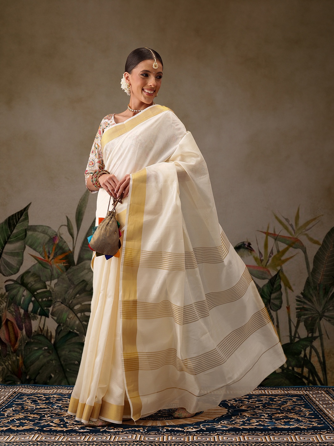 

Silk Land Zari Kasauv Saree, White