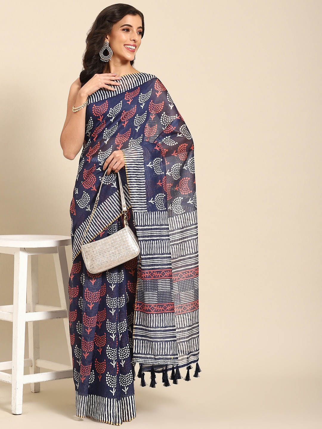 

Silk Land Dabu Bagh Block Print Indigo Digital Print Saree, Navy blue