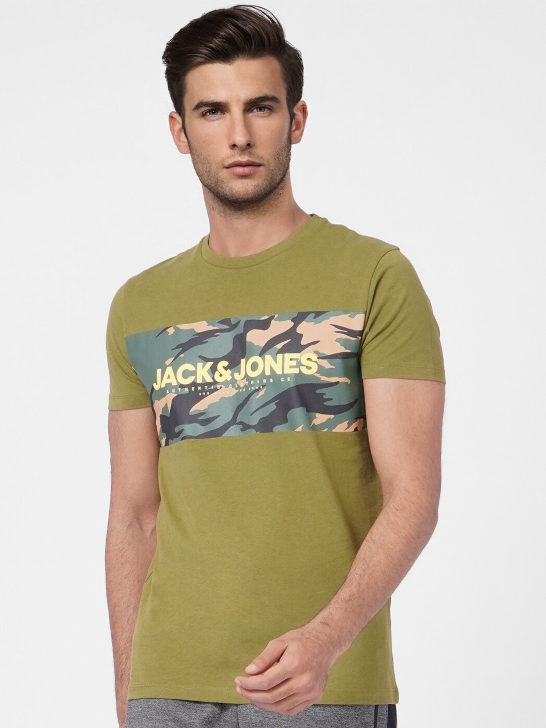 

Jack & Jones Men Green Printed Cotton Slim Fit T-shirt