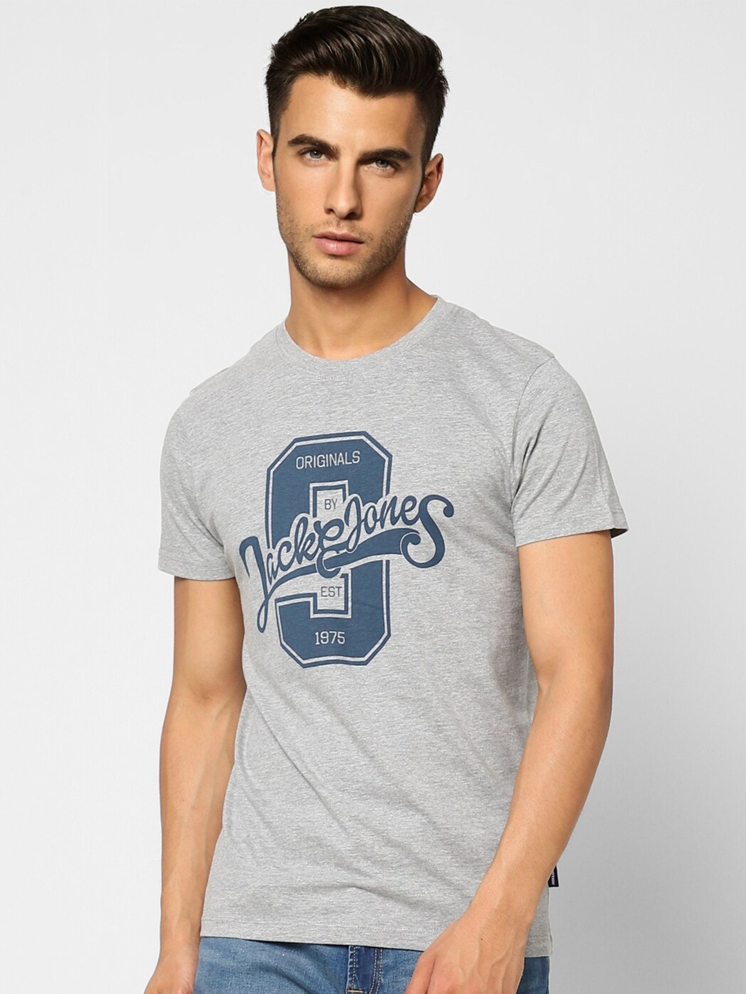 

Jack & Jones Men Grey Typography Printed Cotton Slim Fit T-shirt