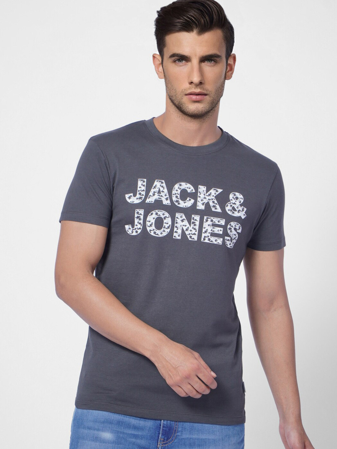 

Jack & Jones Men Charcoal Typography Printed Slim Fit Cotton T-shirt