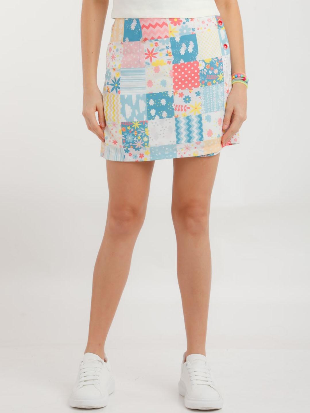 

zink Z Women White & Red Printed Straight Wrap Mini Skirt