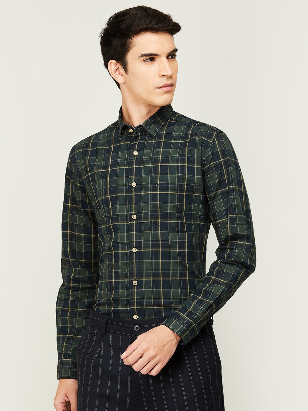 

CODE by Lifestyle Slim Fit Tartan Checks Cotton Formal Shirt, Green