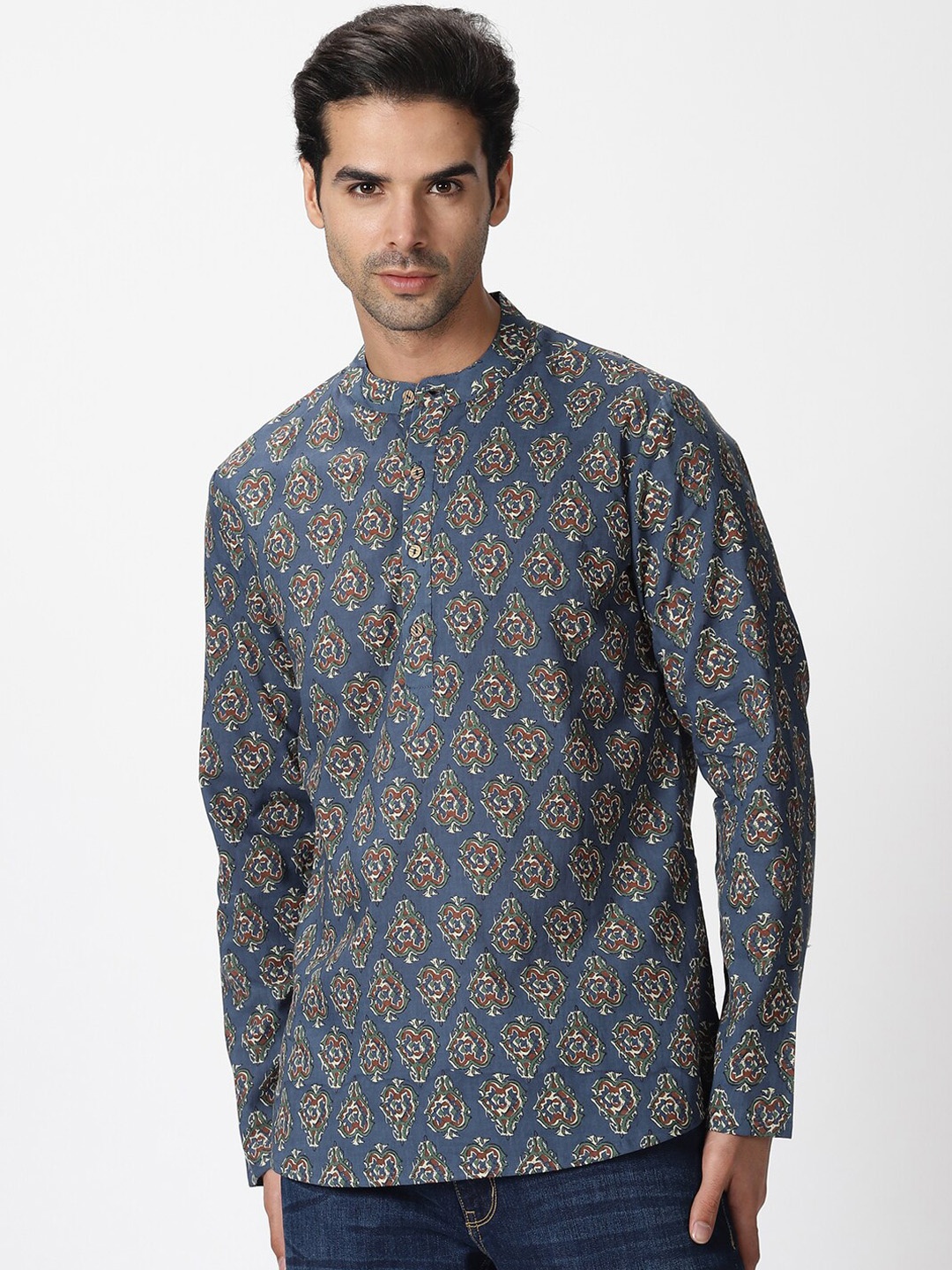 

Saffron Threads Men Blue Cotton Ethnic Motifs Printed Kurta