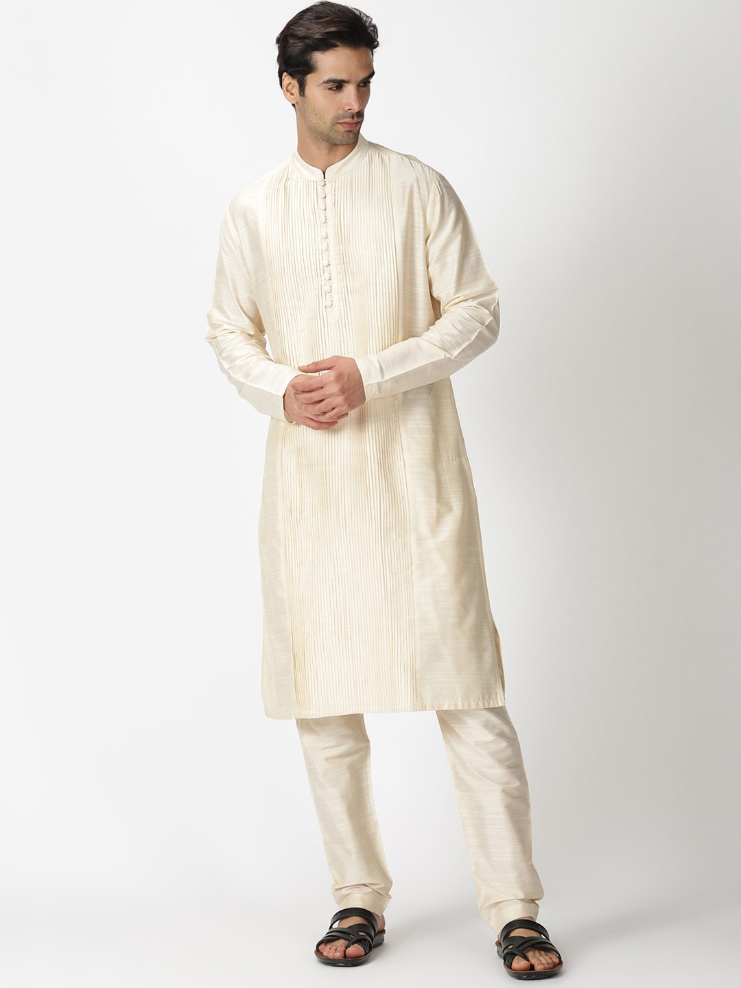 

Saffron Threads Mandarin Collar Long Sleeves Straight Kurta, Off white