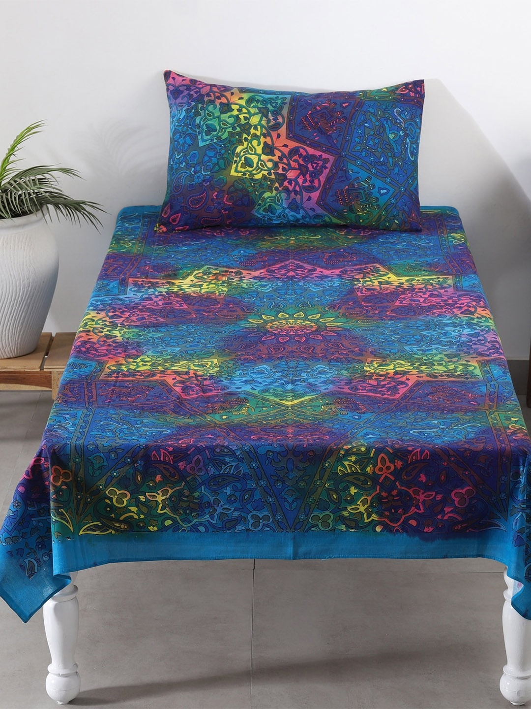 

HANDICRAFT PALACE Blue & Green Printed 144 TC Cotton Single Bedsheet with 1 Pillow Cover