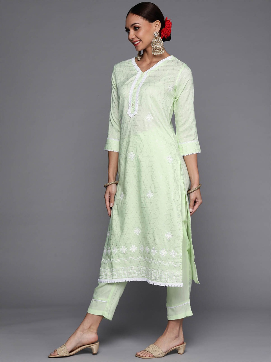 

ODETTE Women Sea Green Printed Kurta with Trousers & With Dupatta