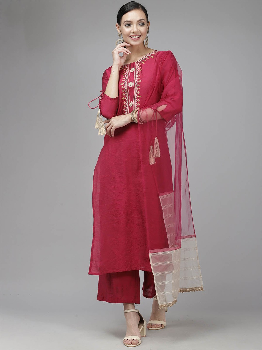

ODETTE Women Pink Floral Yoke Design Sequinned Kurta with Palazzos & With Dupatta