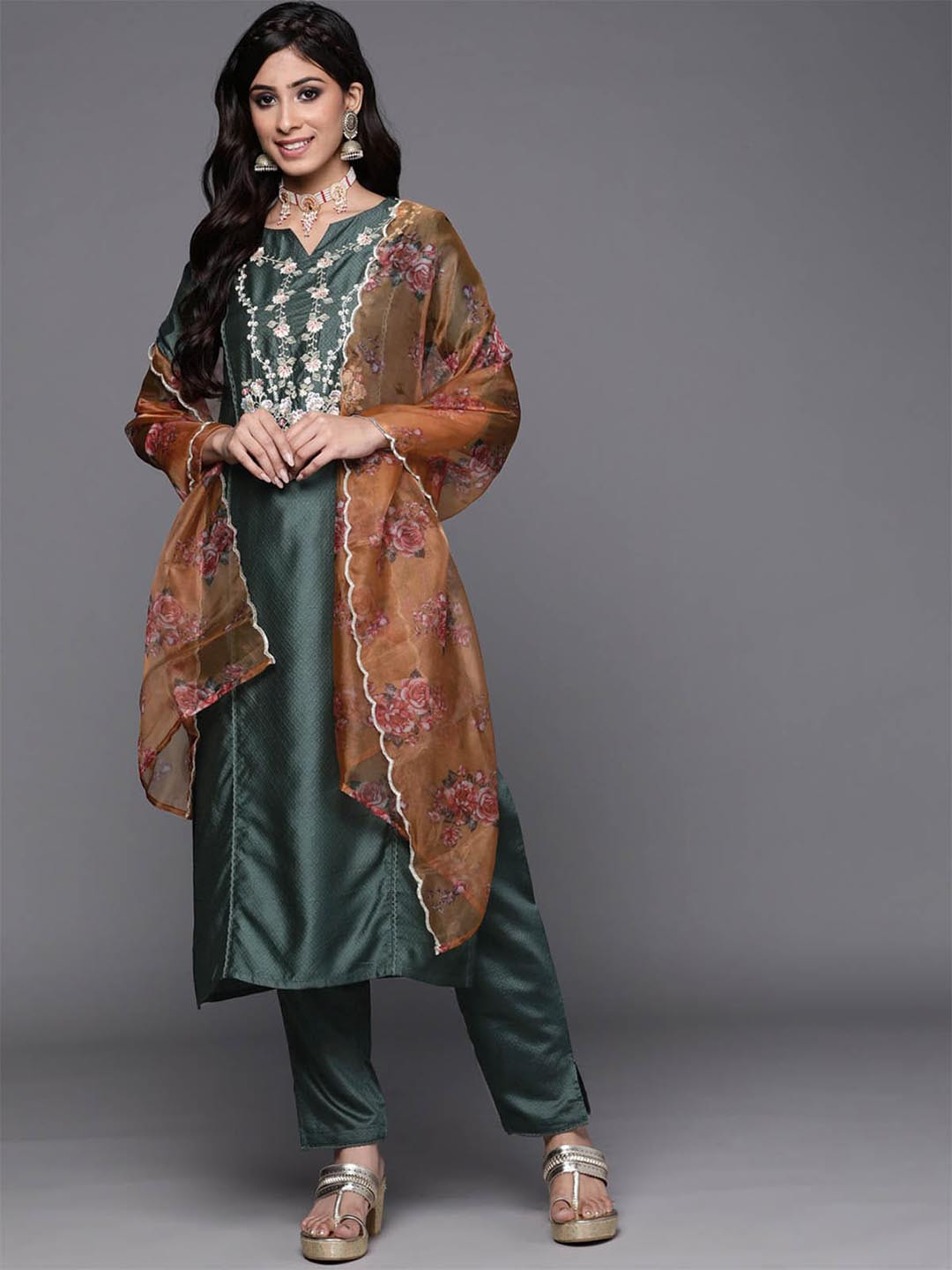 

ODETTE Women Green Floral Embroidered Kurta with Trousers & With Dupatta