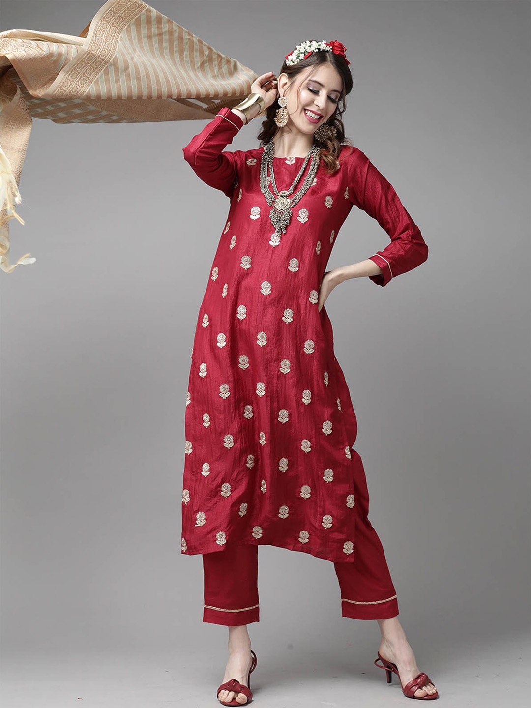 

ODETTE Women Red Floral Embroidered Sequinned Kurta with Trousers & With Dupatta