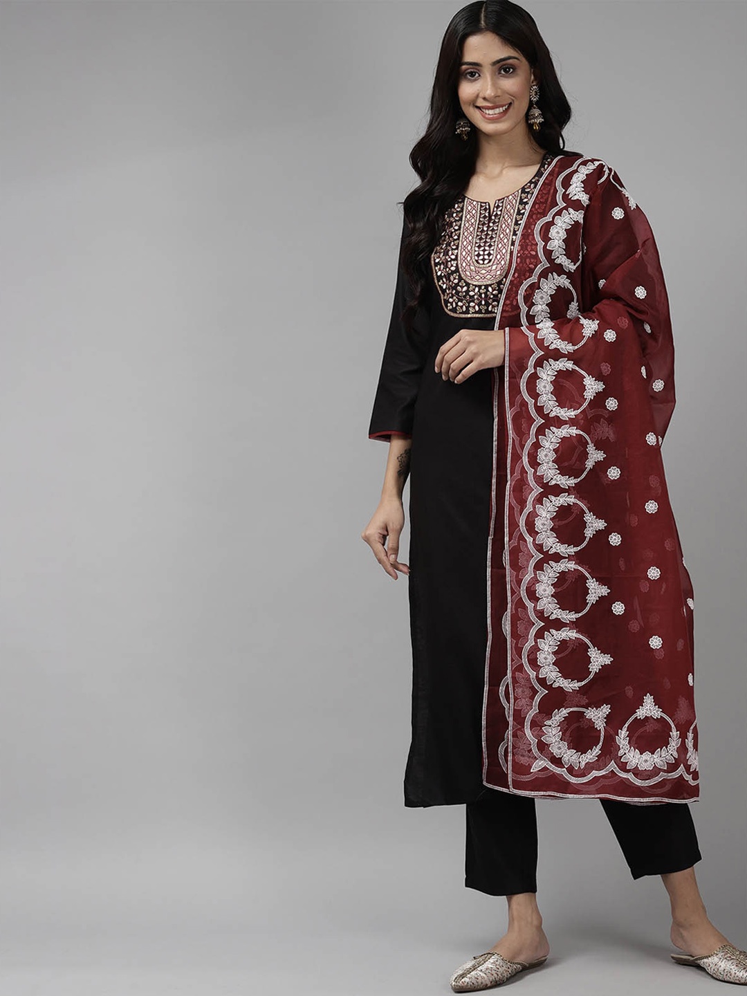 

ODETTE Women Black Embroidered Sequinned Kurta with Trousers & With Dupatta