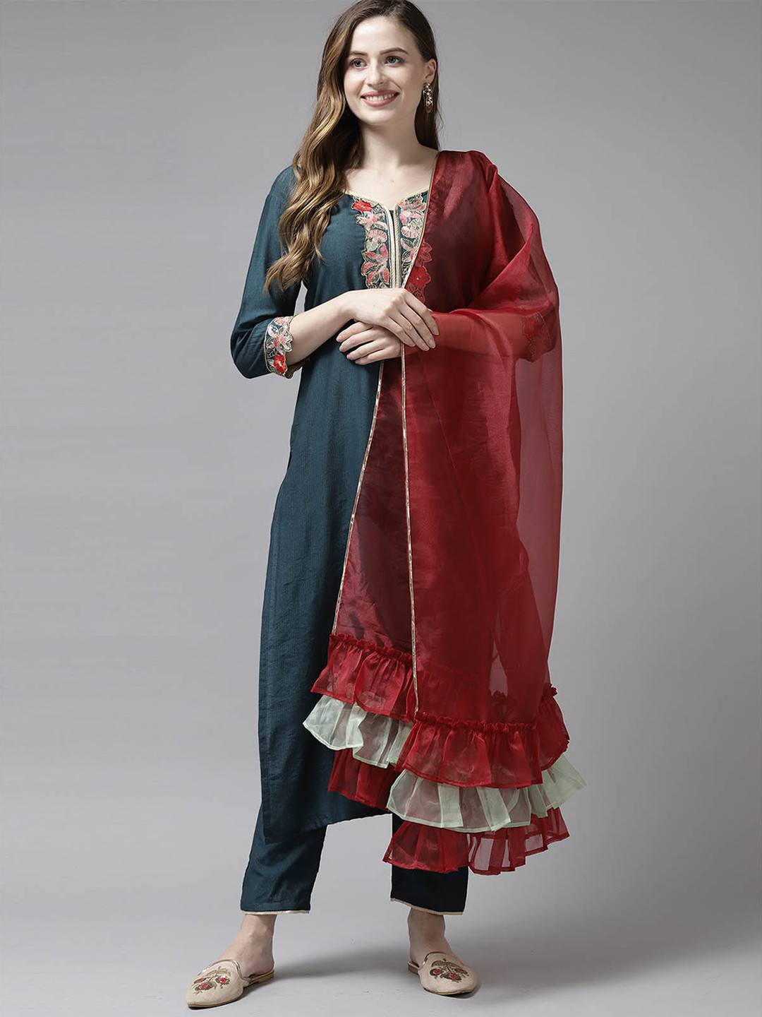 

ODETTE Women Teal Floral Embroidered Kurta with Trousers & With Dupatta