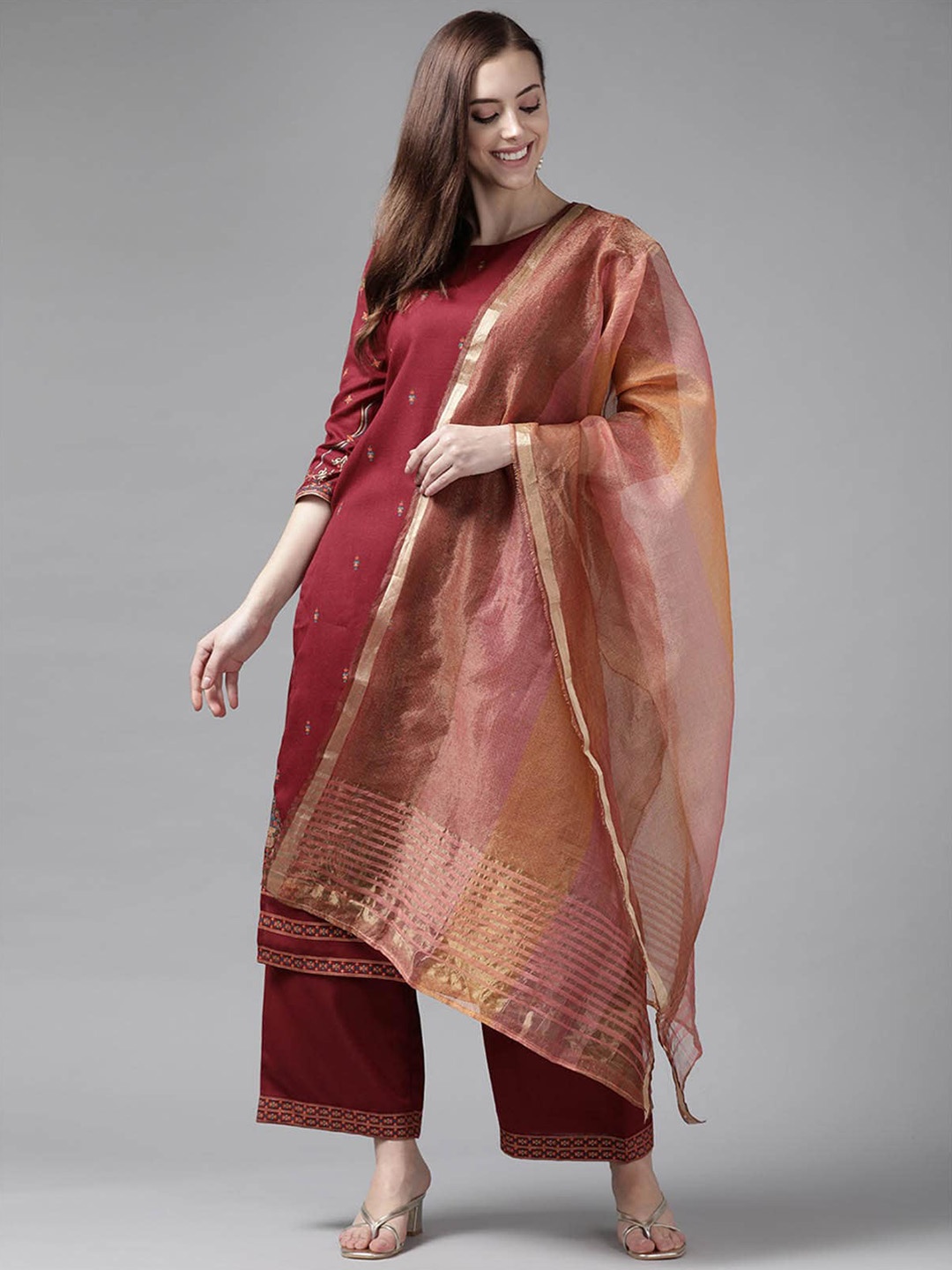 

ODETTE Women Maroon Floral Printed Kurta with Palazzos & With Dupatta