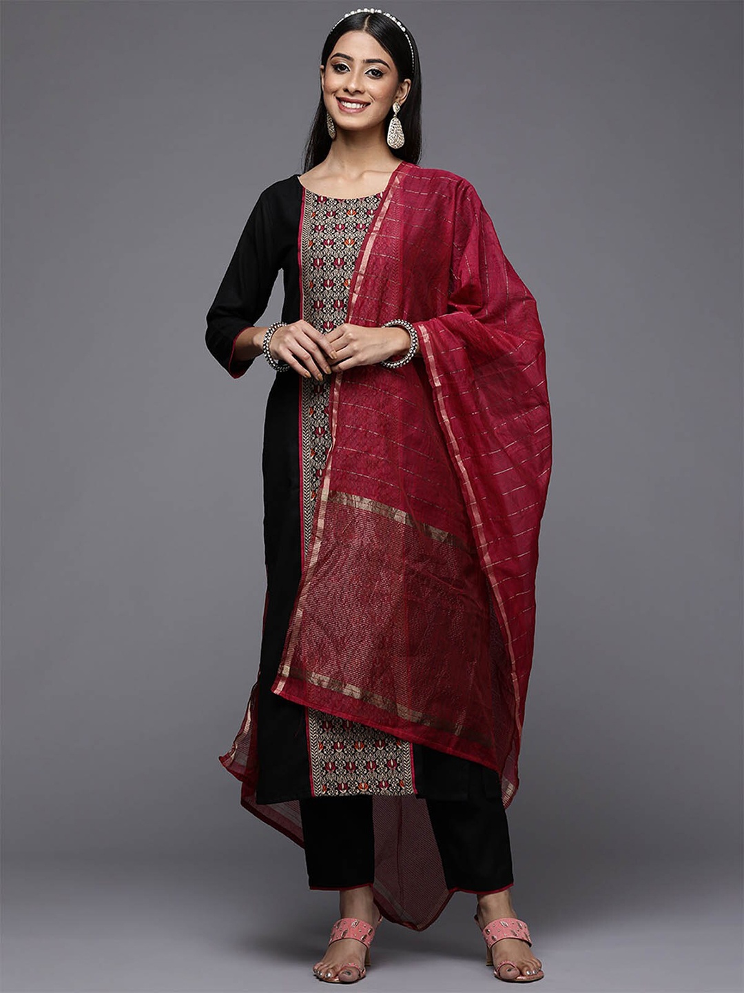 

ODETTE Women Black Ethnic Motifs Yoke Design Kurta with Palazzos & With Dupatta