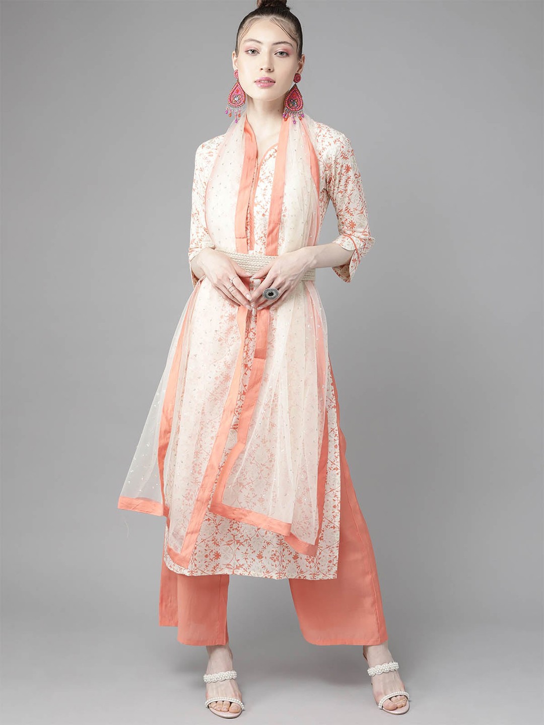

ODETTE Women White Floral Printed Pure Cotton Kurta with Palazzos & With Dupatta