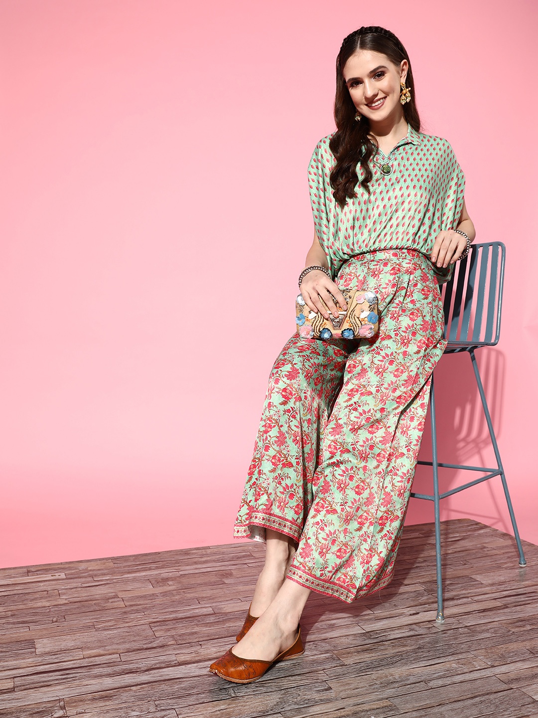 

ZOLA Women Mint Green & Pink Printed Pure Silk Ethnic Co-Ords