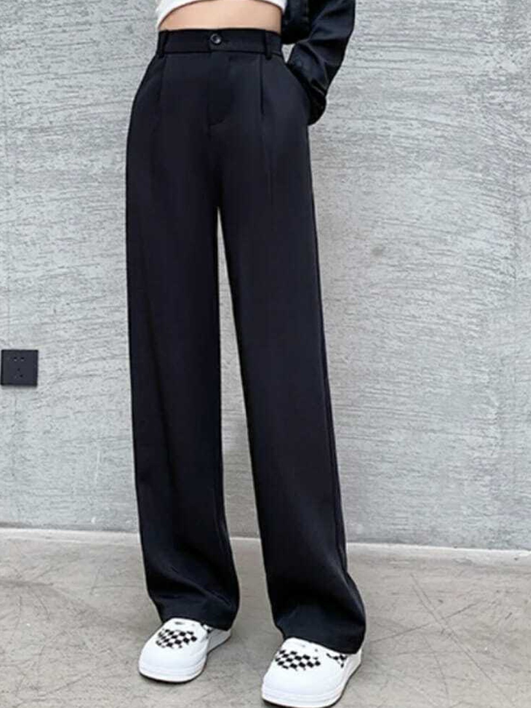 

Next One Women Black Relaxed Straight Leg High-Rise Easy Wash Pleated Trouser