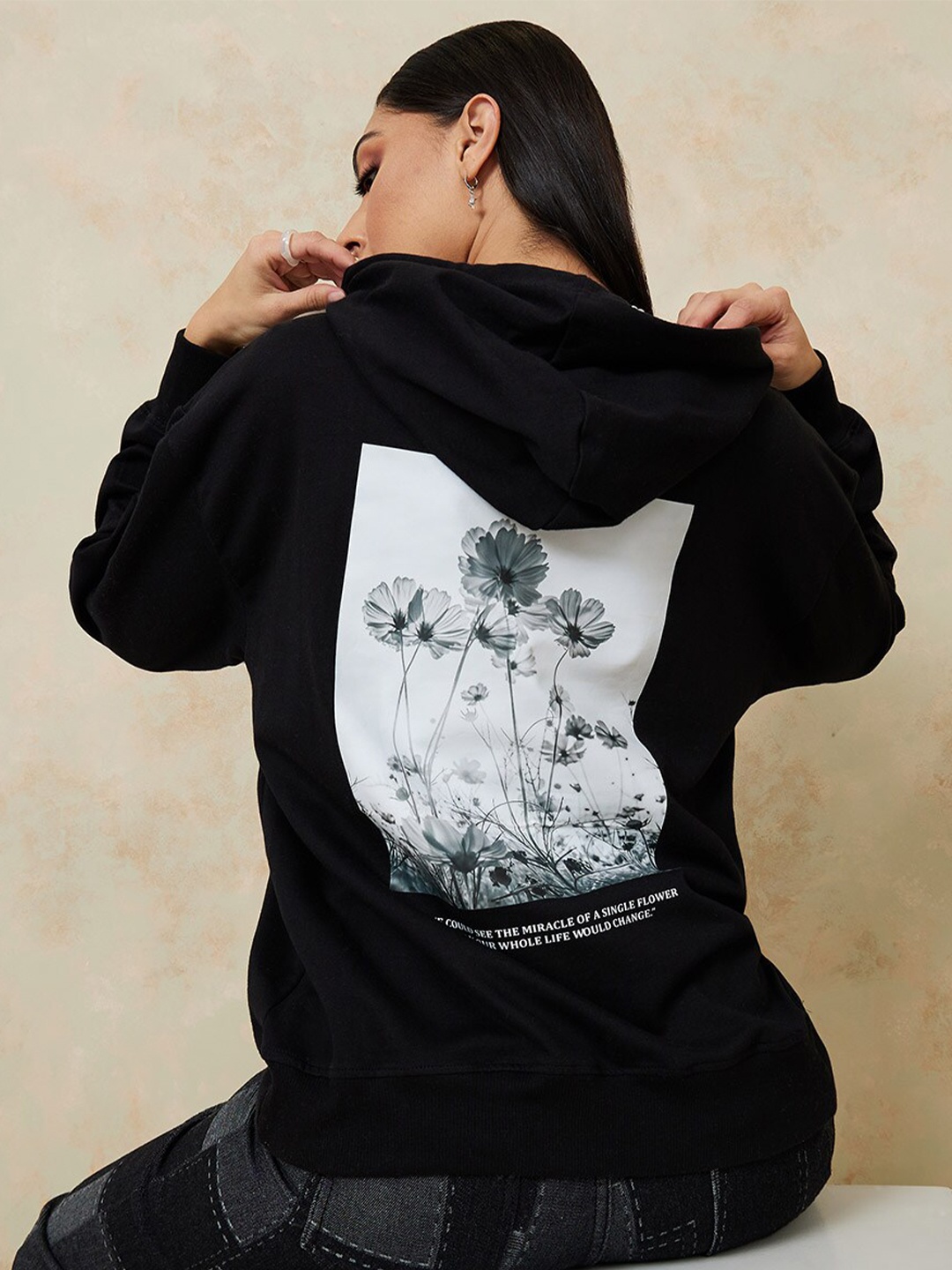 

Styli Printed Hooded Cotton Sweatshirt, Black
