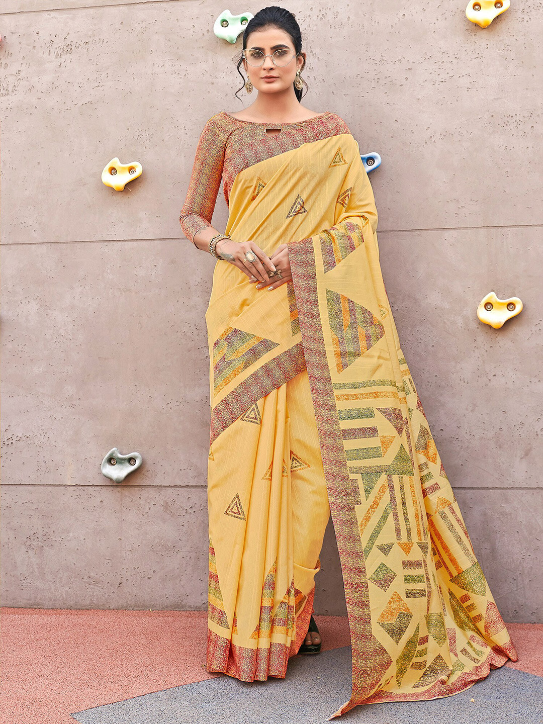

Saree mall Yellow & Green Geometric Art Silk Ikat Sarees