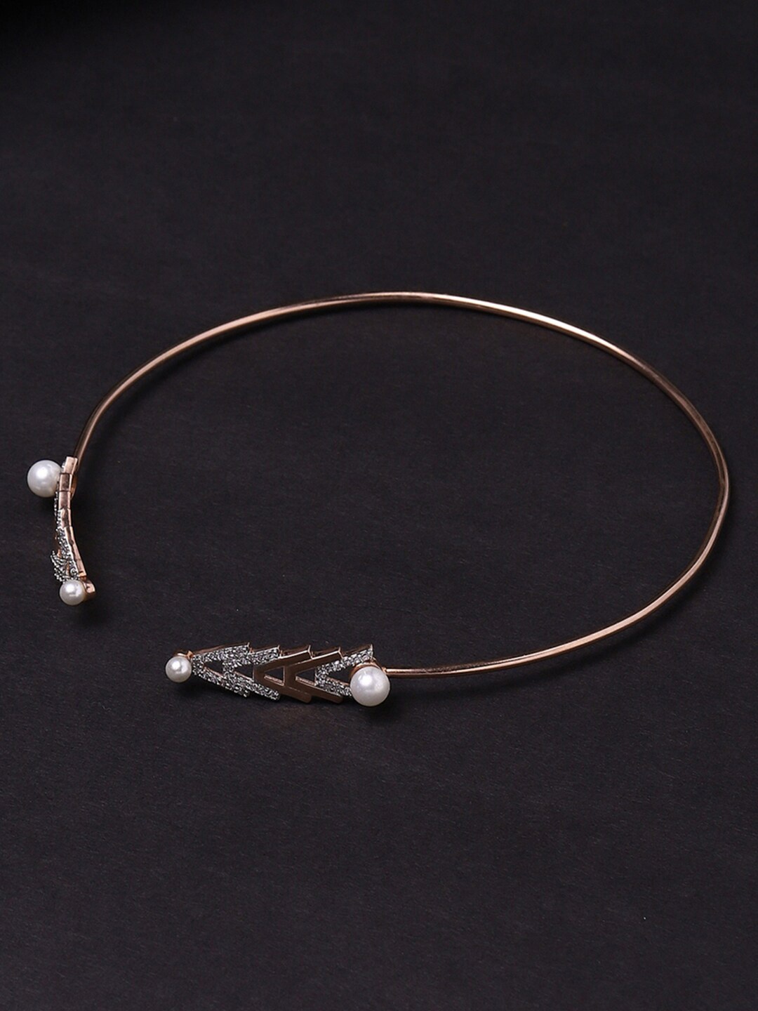 

Voylla Women Rose Gold Jewellery Set