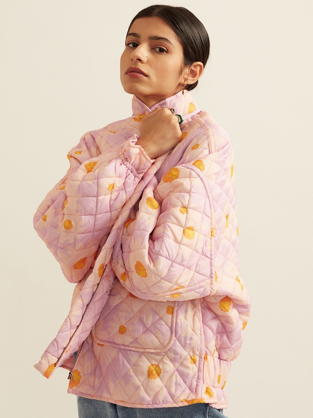 

THE CLOTHING FACTORY Unisex Pink Floral Lightweight Tailored Jacket
