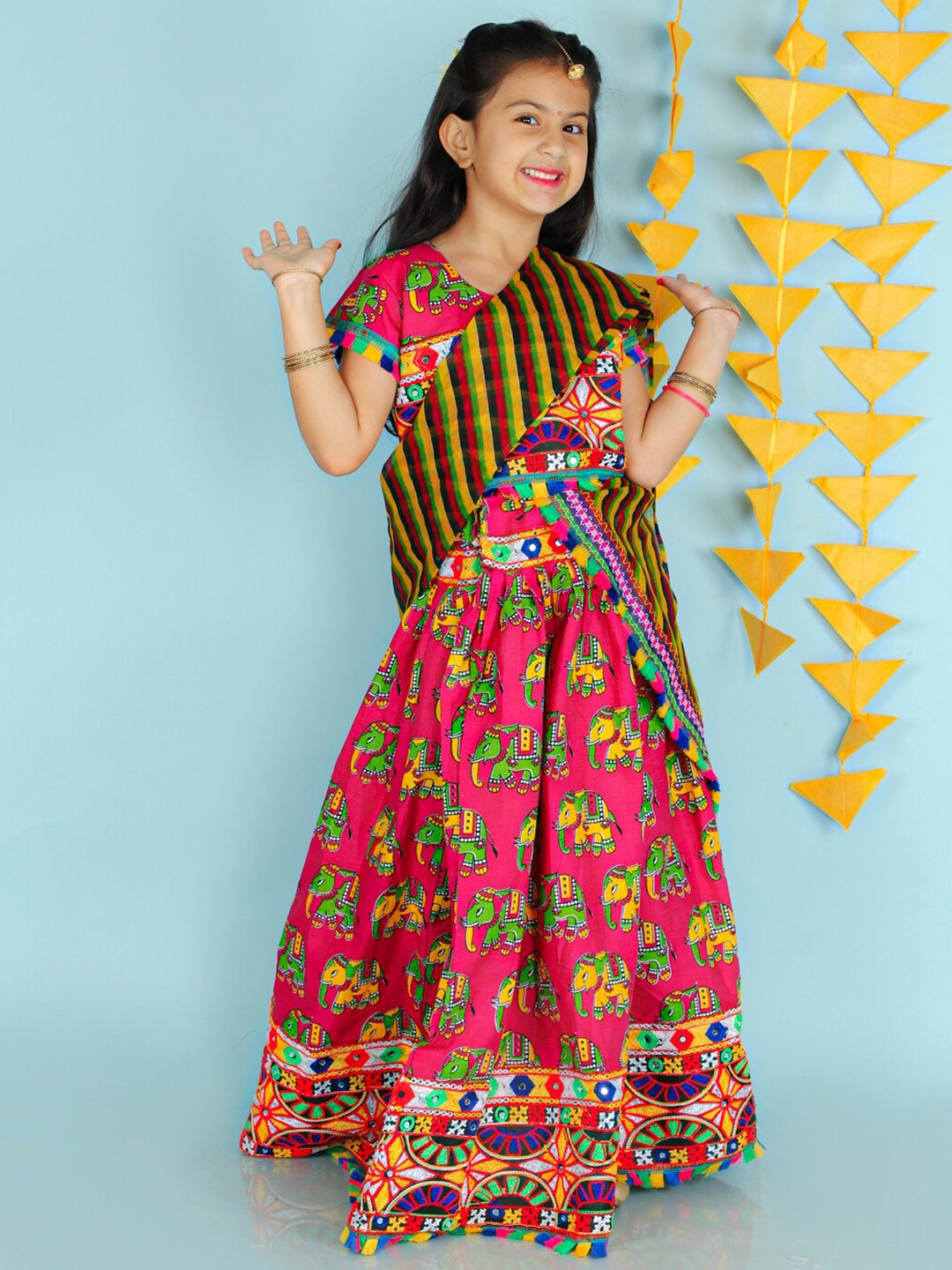 

KID1 Girls Pink & Yellow Printed Cotton Ready to Wear Lehenga & Blouse With Dupatta