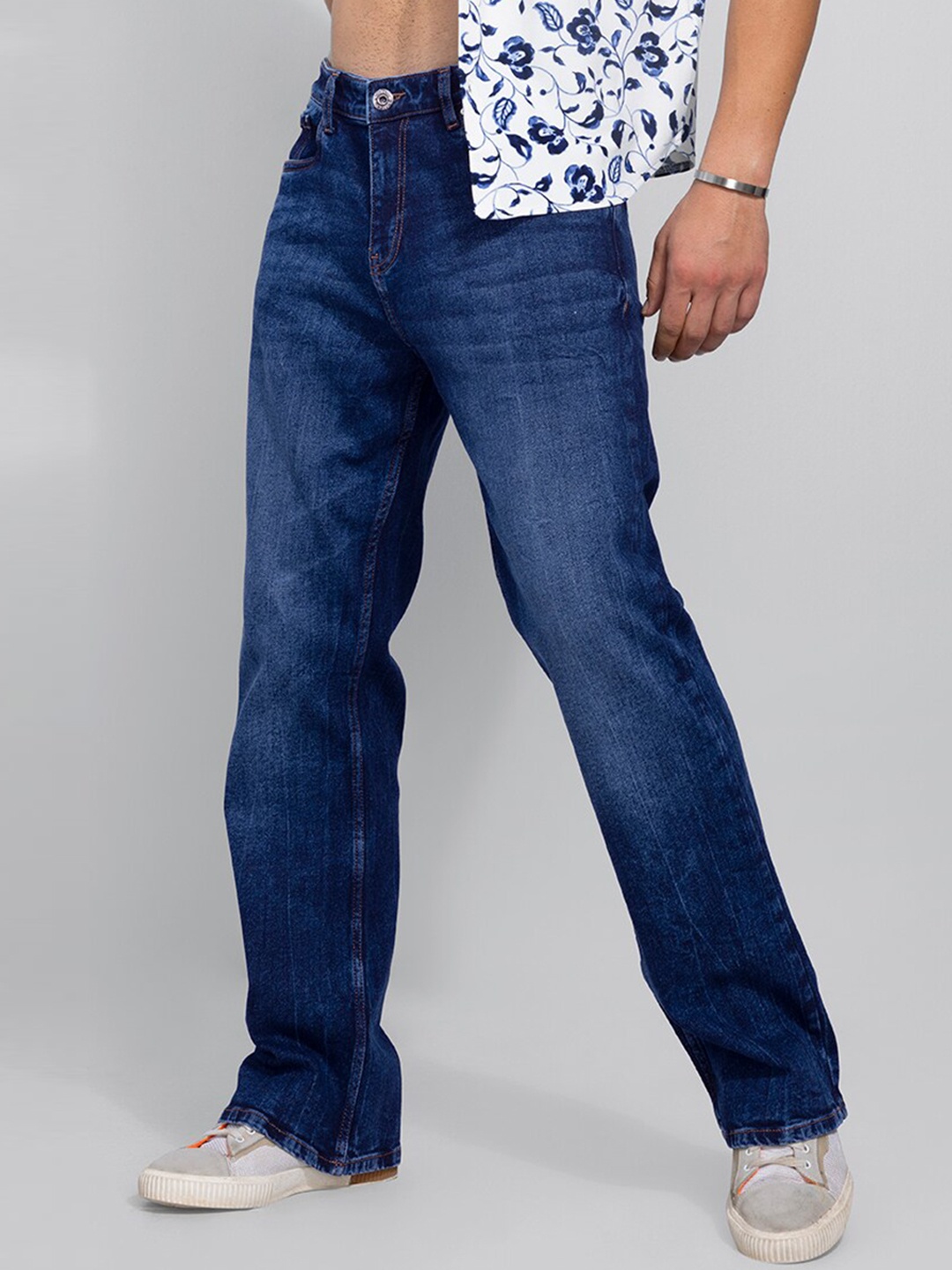 

Snitch Men Blue Straight Fit Stretchable Jeans