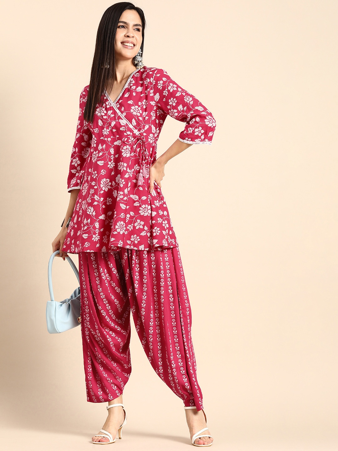 

Anouk Women Ethnic Motifs Printed Angrakha Kurta with Patiala, Fuchsia